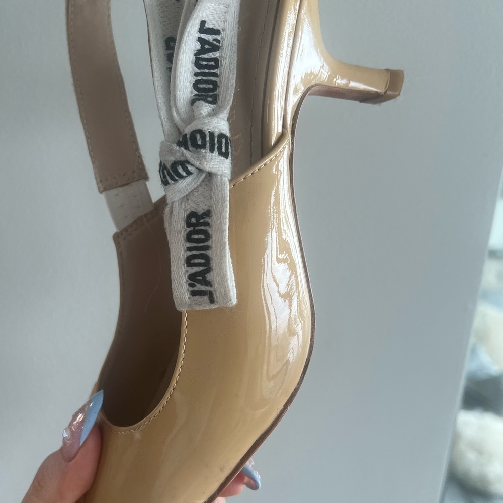 Cream J’Adior Cream Leather Heels